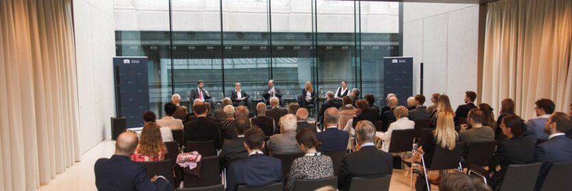 05.10.2023: Podiumsdiskussion über Wechselwirkungen und Konflikte zwischen U-Ausschüssen und strafrechtlichen Ermittlungen